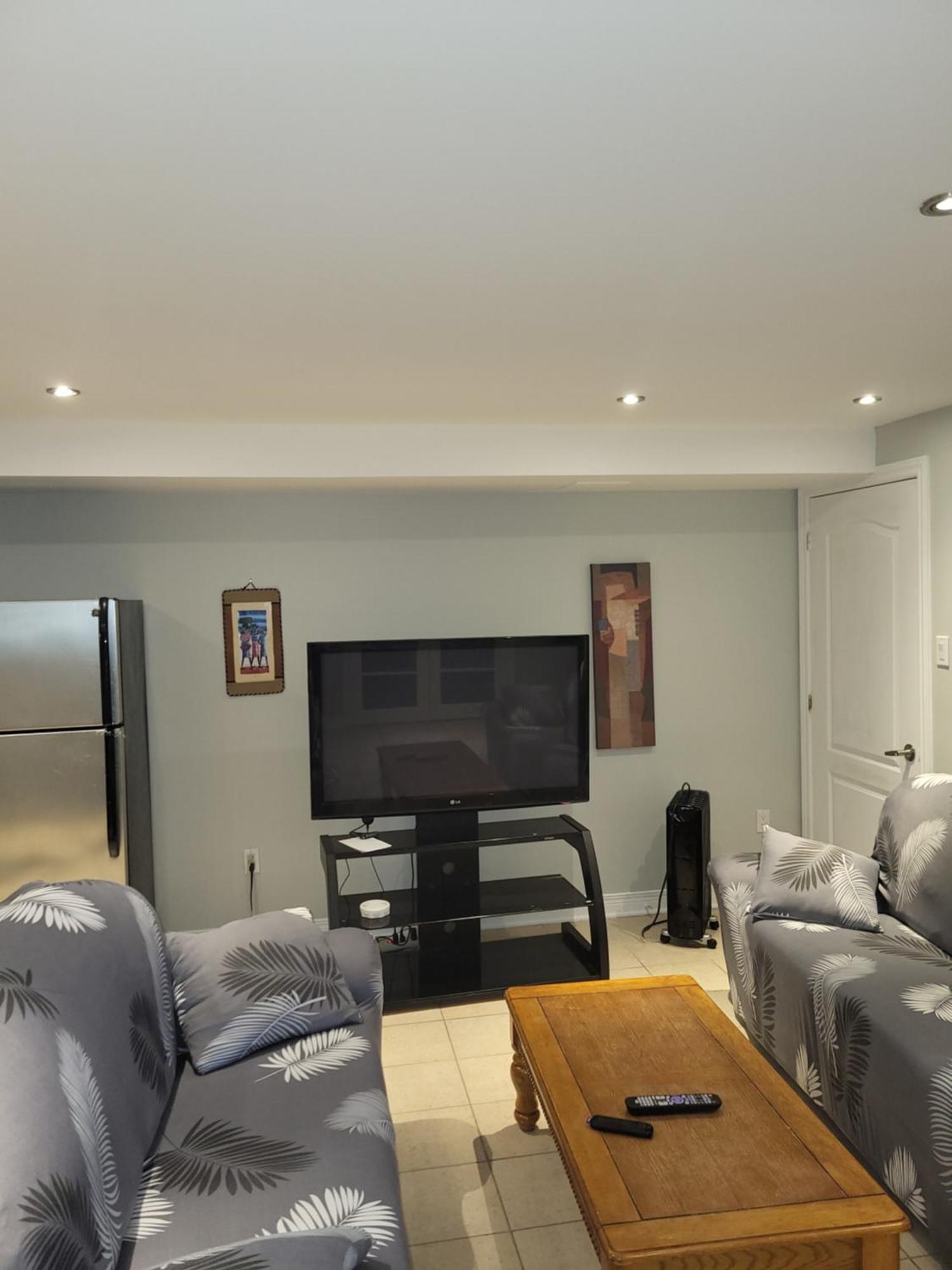 Lovely Guest Entire Apartment Minutes From Ottawa Airport Exteriér fotografie