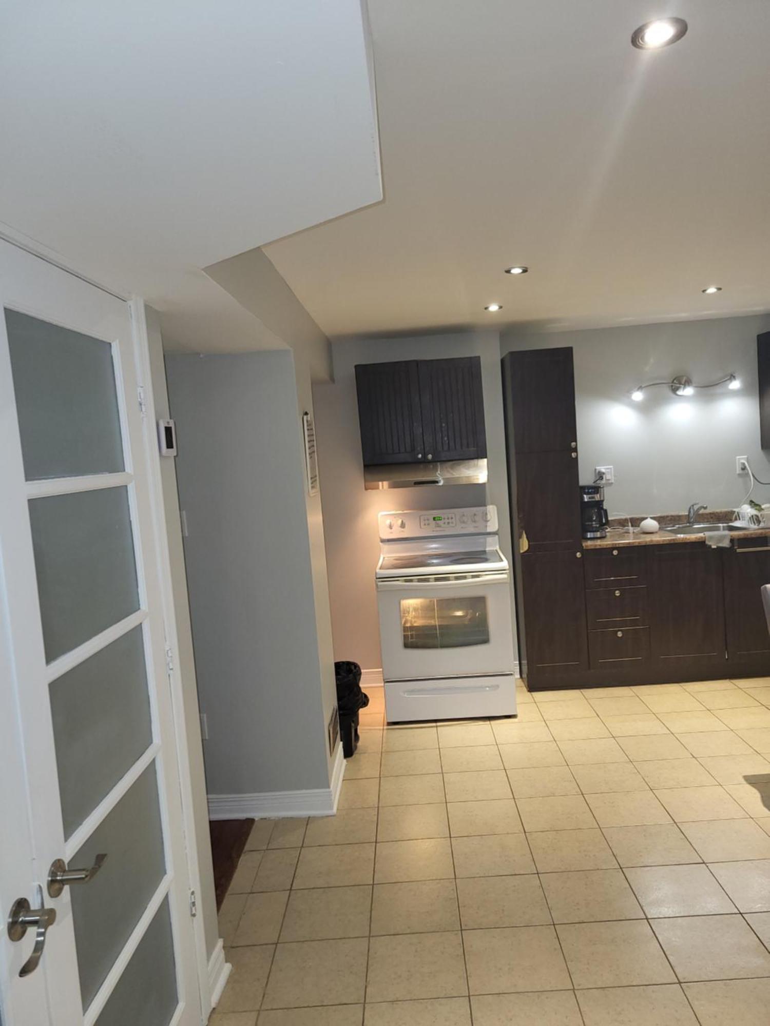 Lovely Guest Entire Apartment Minutes From Ottawa Airport Exteriér fotografie